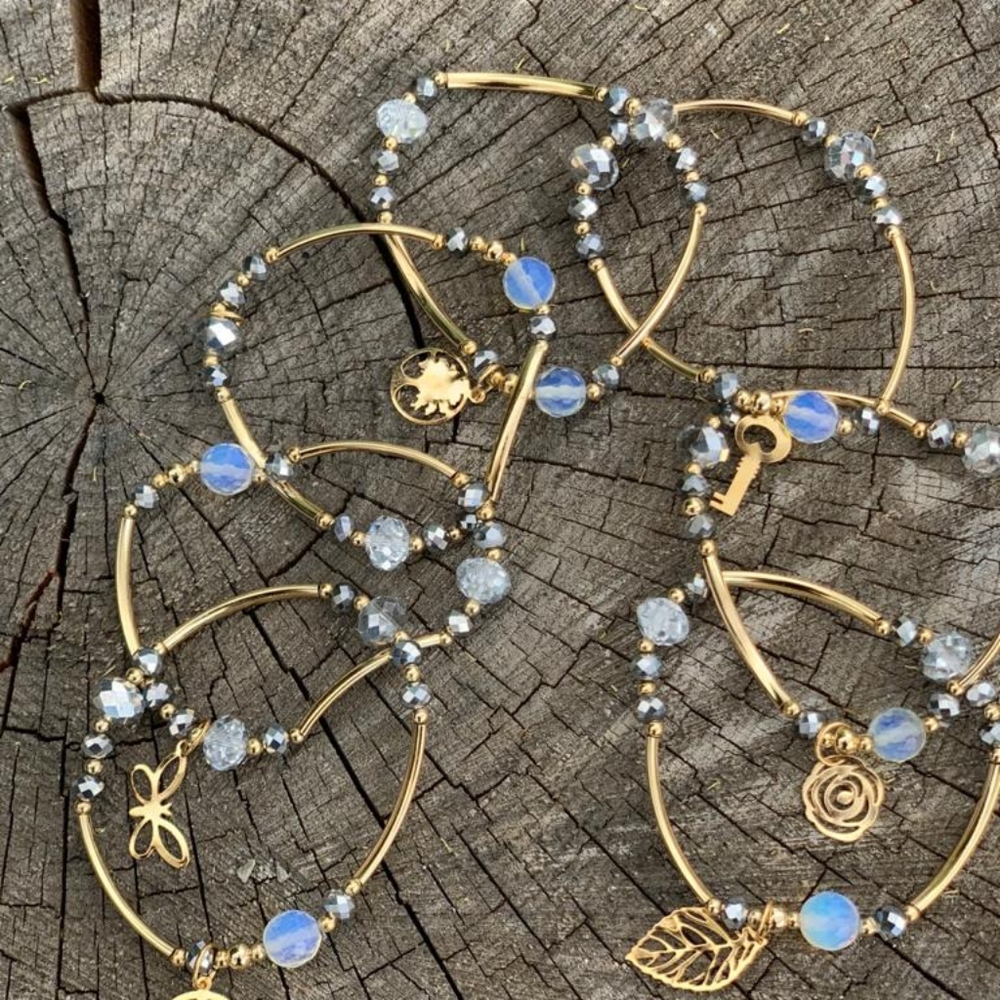 Handmade bracelet, seven pieces